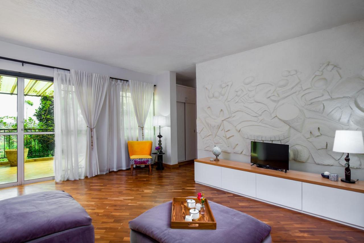 Ewange - A Casa Mia Bed & Breakfast คัมพาลา ภายนอก รูปภาพ