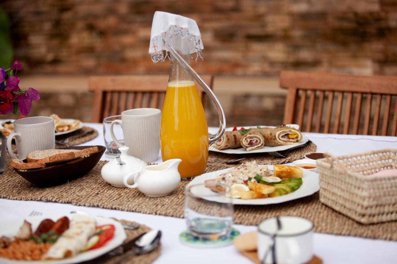 Ewange - A Casa Mia Bed & Breakfast คัมพาลา ภายนอก รูปภาพ