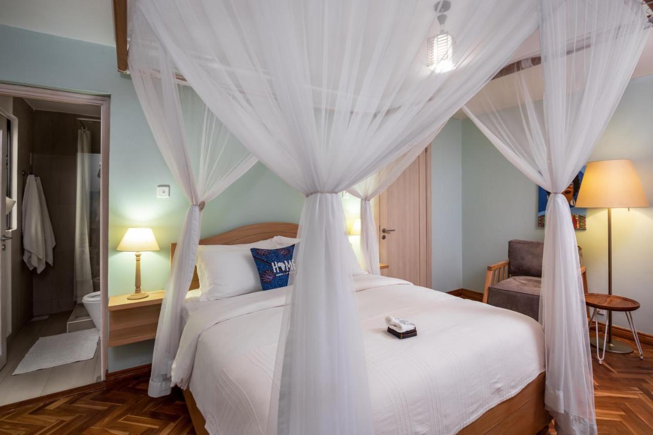 Ewange - A Casa Mia Bed & Breakfast คัมพาลา ภายนอก รูปภาพ