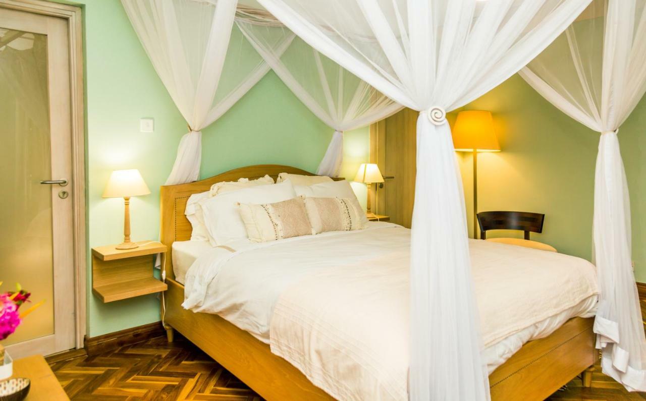 Ewange - A Casa Mia Bed & Breakfast คัมพาลา ภายนอก รูปภาพ